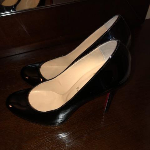 Authentic Christian Louboutin Pumps - Picture 5 of 6